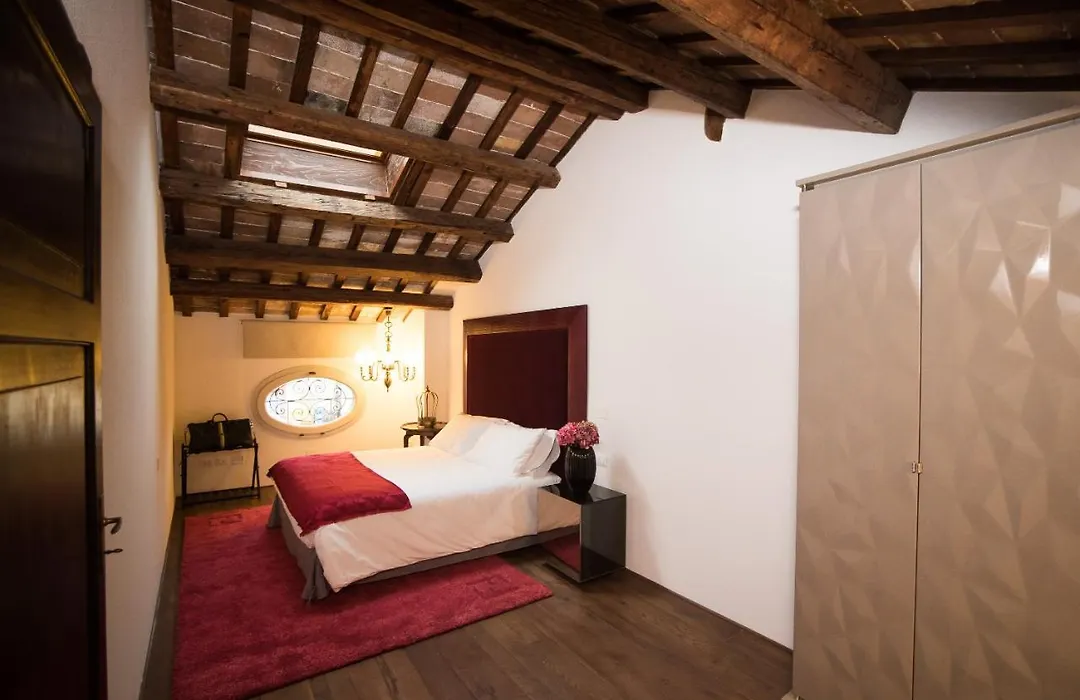 Le SUITE del VICOLO-1